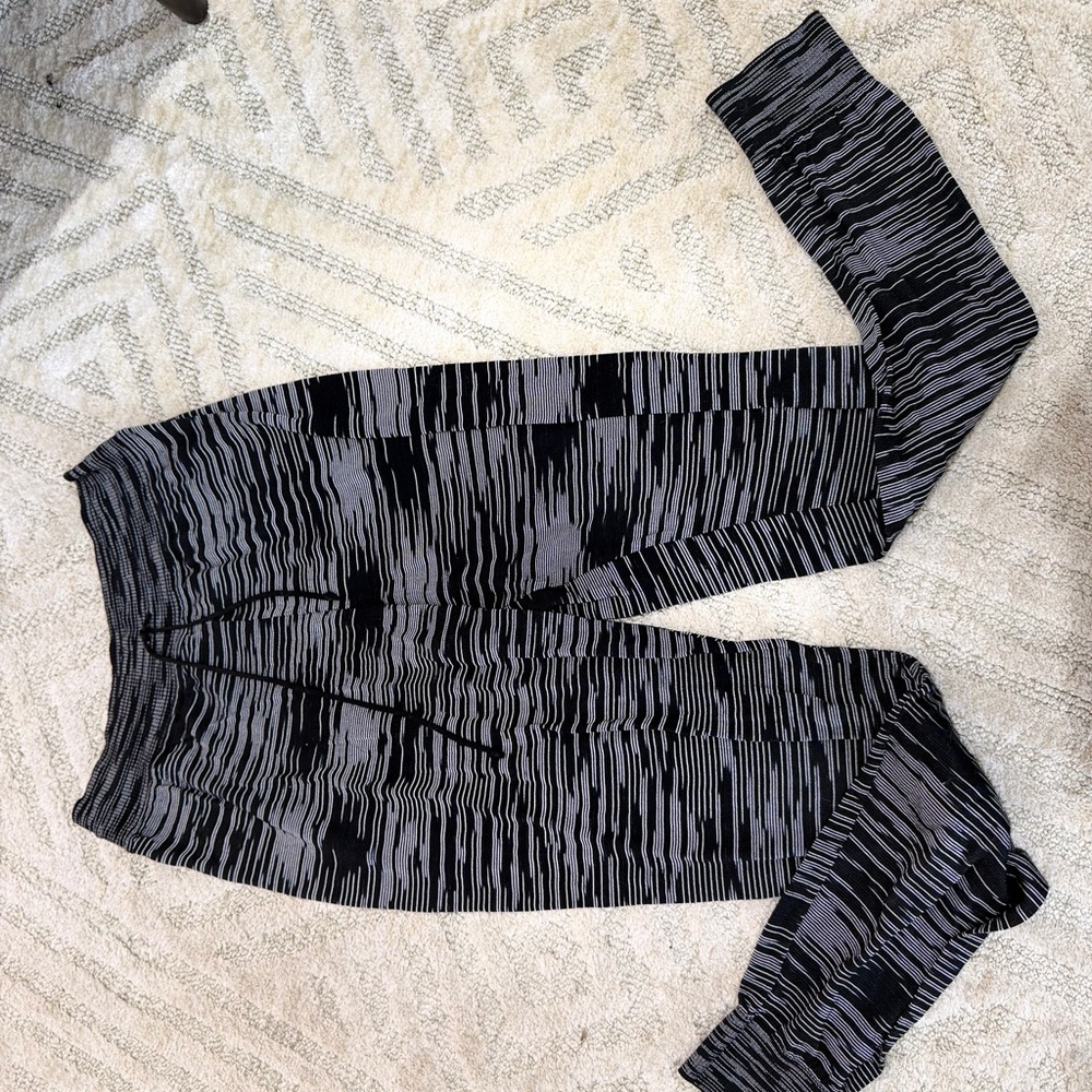 Missoni Black & Gray Patterned slim pants